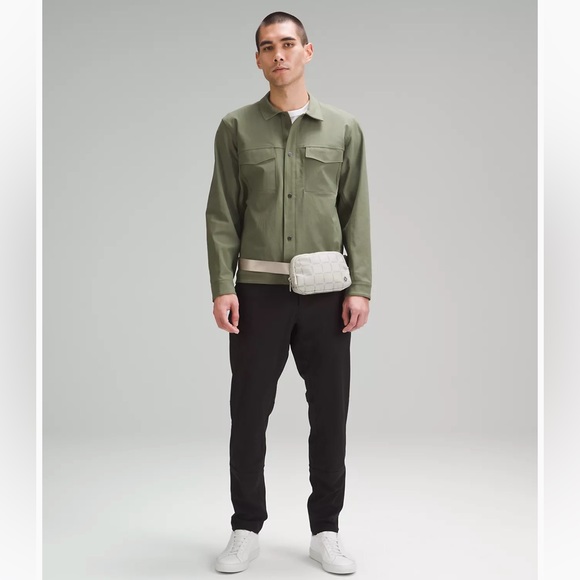 Lululemon Everywhere Belt Bag 1L - Wordmark Grid Mini Raw Linen - Picture 5 of 8